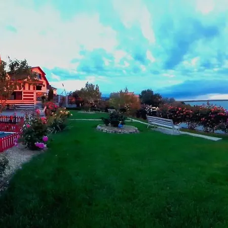 Lakeviewhouse Проживание в семье