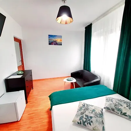 Lake View House Ubytování v soukromí Năvodari