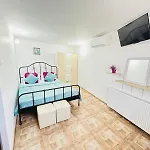 Lakeviewhouse Alloggio in famiglia Năvodari