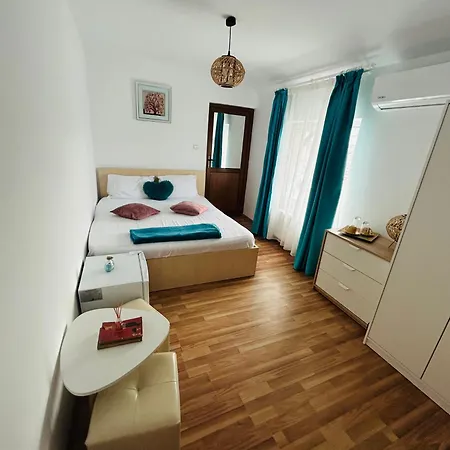 Privatunterkunft Lakeviewhouse Năvodari