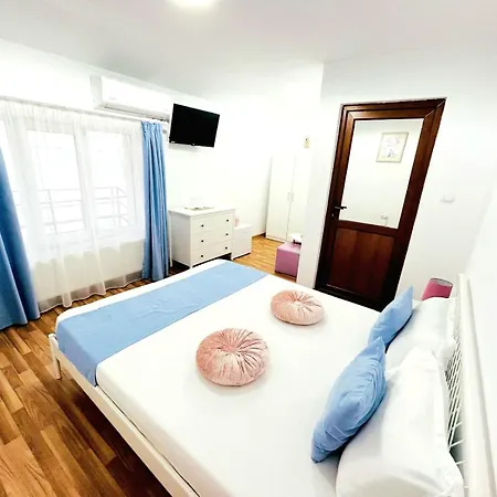 Privatunterkunft Lakeviewhouse