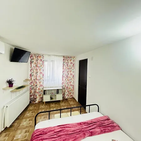 Privatunterkunft Lakeviewhouse Năvodari