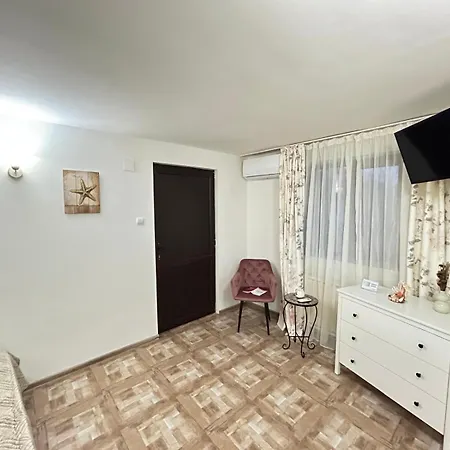 Privatunterkunft Lakeviewhouse Năvodari